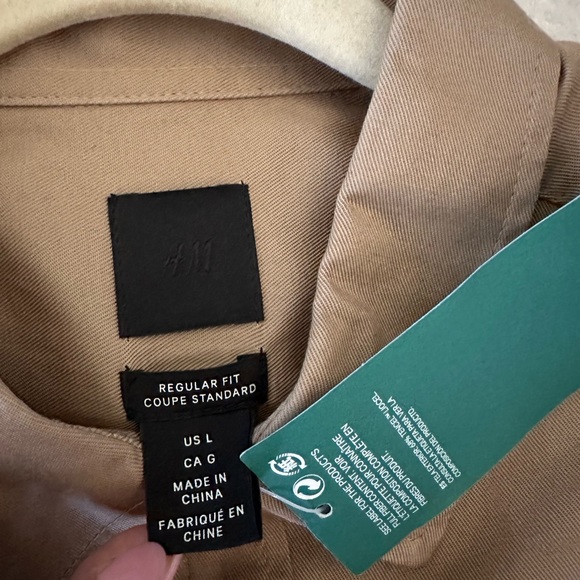 H&M Regular Fit Utility Shirt - Picture 10 of 11